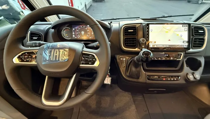 Fahrzeugbild Malibu I 450 RB LE comfort Messeangebot CSD 2026 #7
