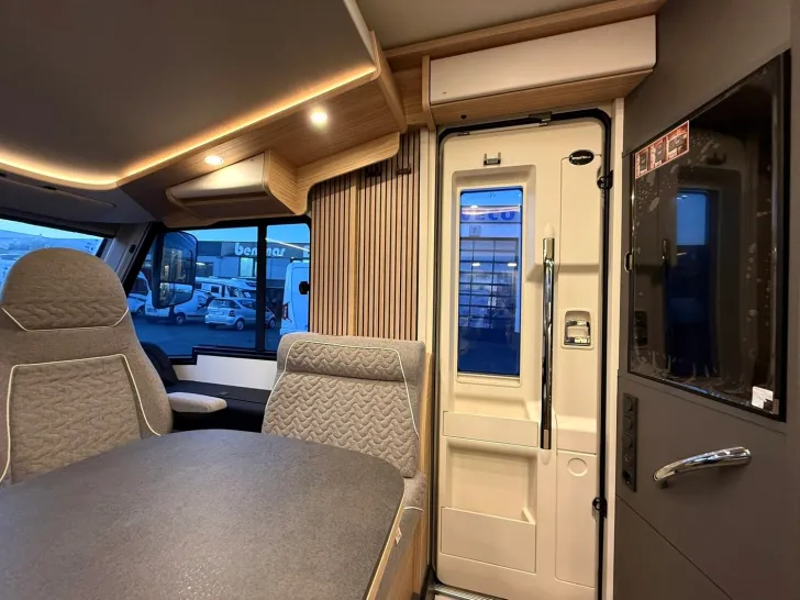 Fahrzeugbild Malibu I 450 RB LE comfort Messeangebot CSD 2026 #14