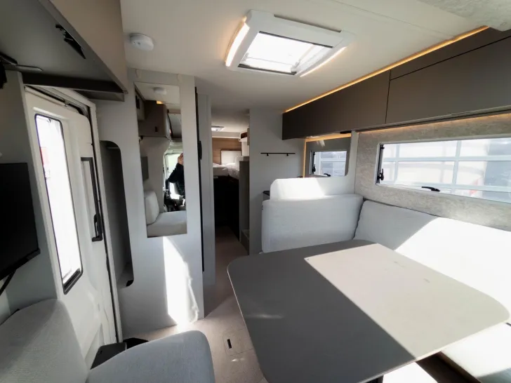 Fahrzeugbild LMC Cruiser 750 EL Messeangebot CSD 2026 #12