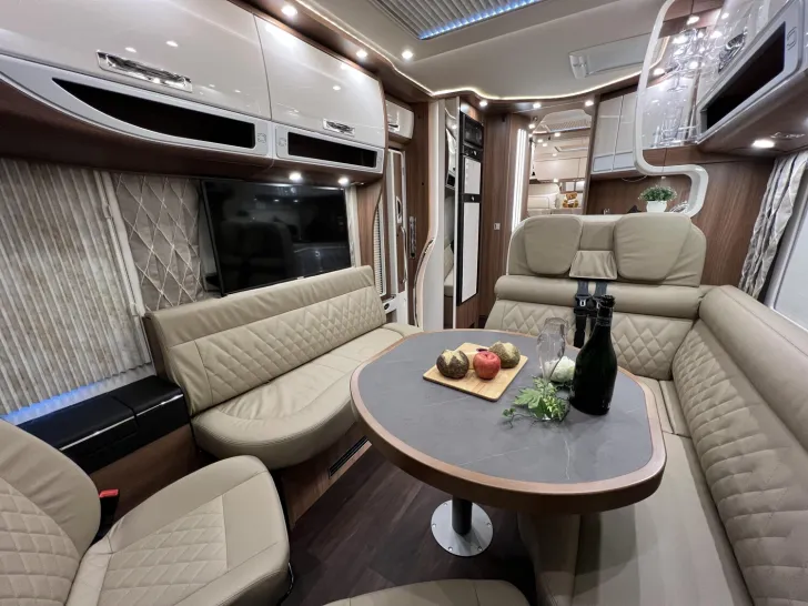 Fahrzeugbild Carthago chic e-line I 61 XL LE Strategic Buy (299) #17