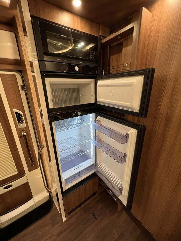 Fahrzeugbild Carthago chic e-line I 61 XL LE Strategic Buy (299) #25