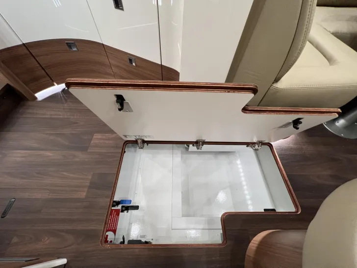 Fahrzeugbild Carthago chic e-line I 61 XL LE Strategic Buy (299) #41