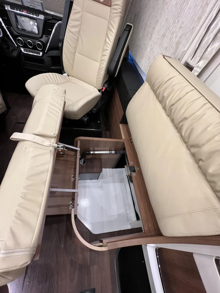 Fahrzeugbild Carthago chic s-plus I 50 LE Strategic Buy (235) #39