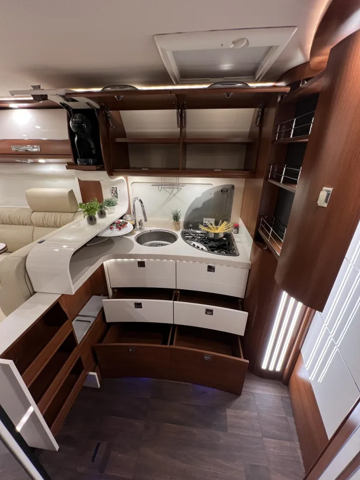Fahrzeugbild Carthago liner-for-two I 53 Strategic Buy (242) #32