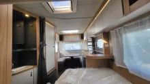 Sicht vorne-hinten Knaus Sport 450 FU Mover/Markise