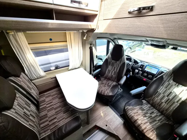 Fahrzeugbild Pössl Roadcruiser Revolution Fiat 160 PS *5.Sitz+Schlafplatz*Solar*Alarm* #13