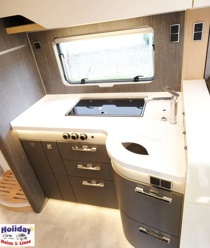 Fahrzeugbild Hymer B-Klasse ML I 880 BlackLine Blackline, Leder, Klima, SOG #11