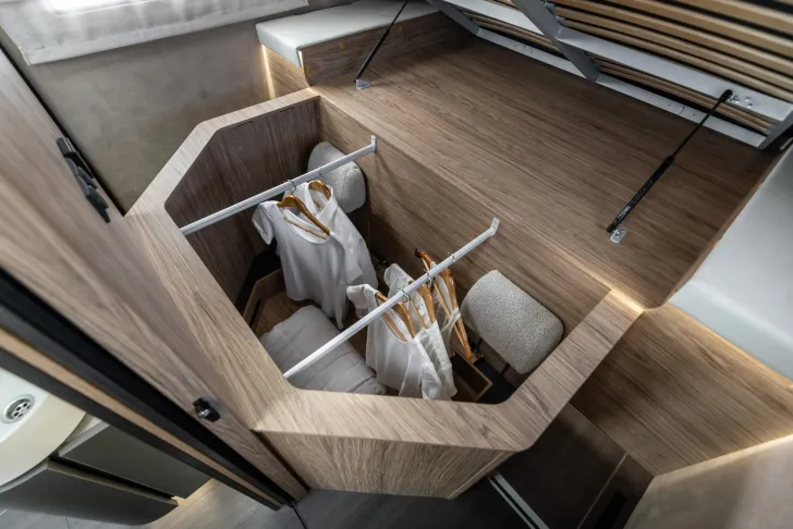 Fahrzeugbild Mobilvetta K Yacht Tekno Design 79 NB - mit Hubbett #43