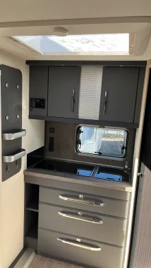 Küchen Hobby De Luxe 460 SL *1500KG*Bettverbreiterung*