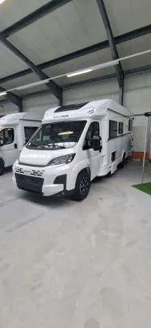 Fahrzeugbild Weinsberg CaraSuite EDITION SPICY 700 MEG 2027er Modell #3