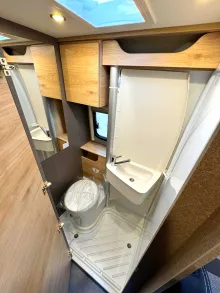 Fahrzeugbild Dethleffs Globetrail 640 ES Fiat #14