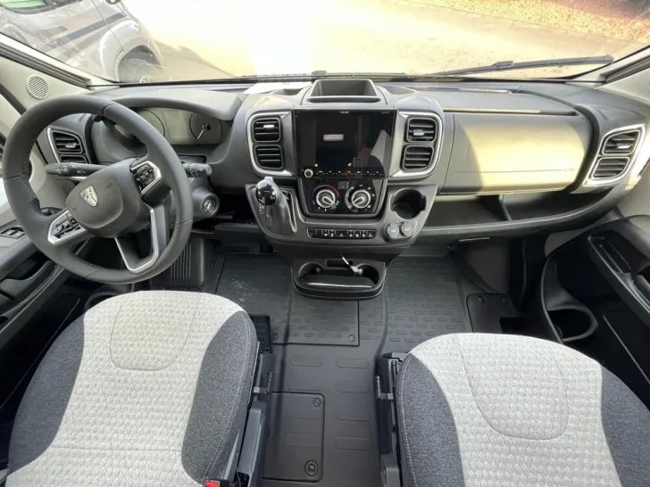 Fahrzeugbild Crosscamp EXPDN 7.4 D Peugeot #15