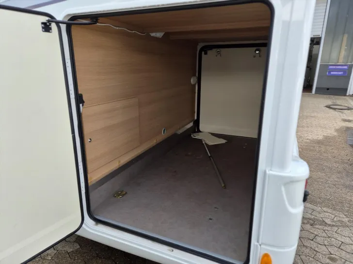 Fahrzeugbild Forster I 741 EB *Hubstützen*Navi*4250kg* #13