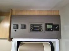 Fahrzeugbild Forster I 741 EB *Hubstützen*Navi*4250kg* #18