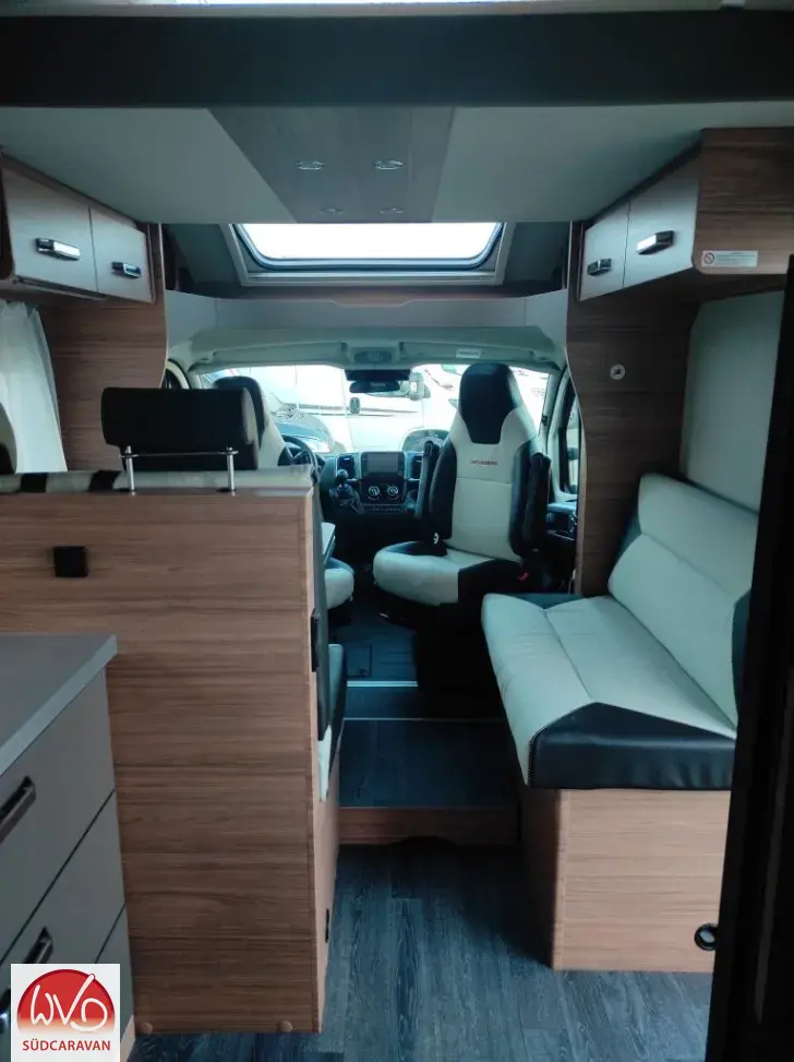 Fahrzeugbild Weinsberg CaraSuite EDITION SPICY 650 MF #19