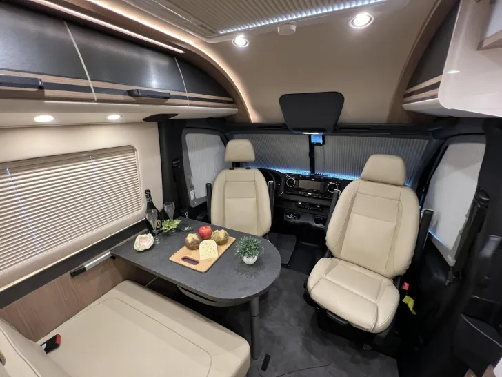 Fahrzeugbild Malibu Genius 641 LE 4x4 Black Label (657) #11