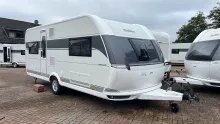 Schräg Vorne Hobby Excellent 560 CFe *2026*2000kg*Dunstabzugsh*