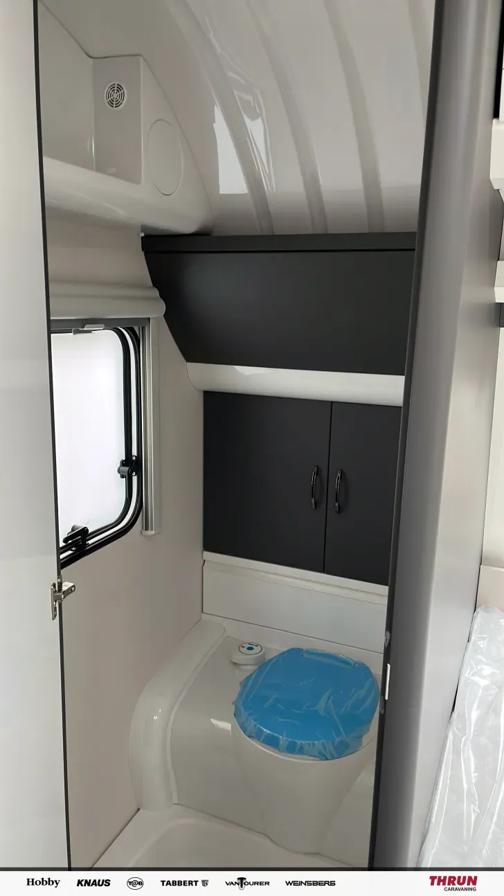 Toilette Hobby Excellent 560 CFe *2026*2000kg*Dunstabzugsh*