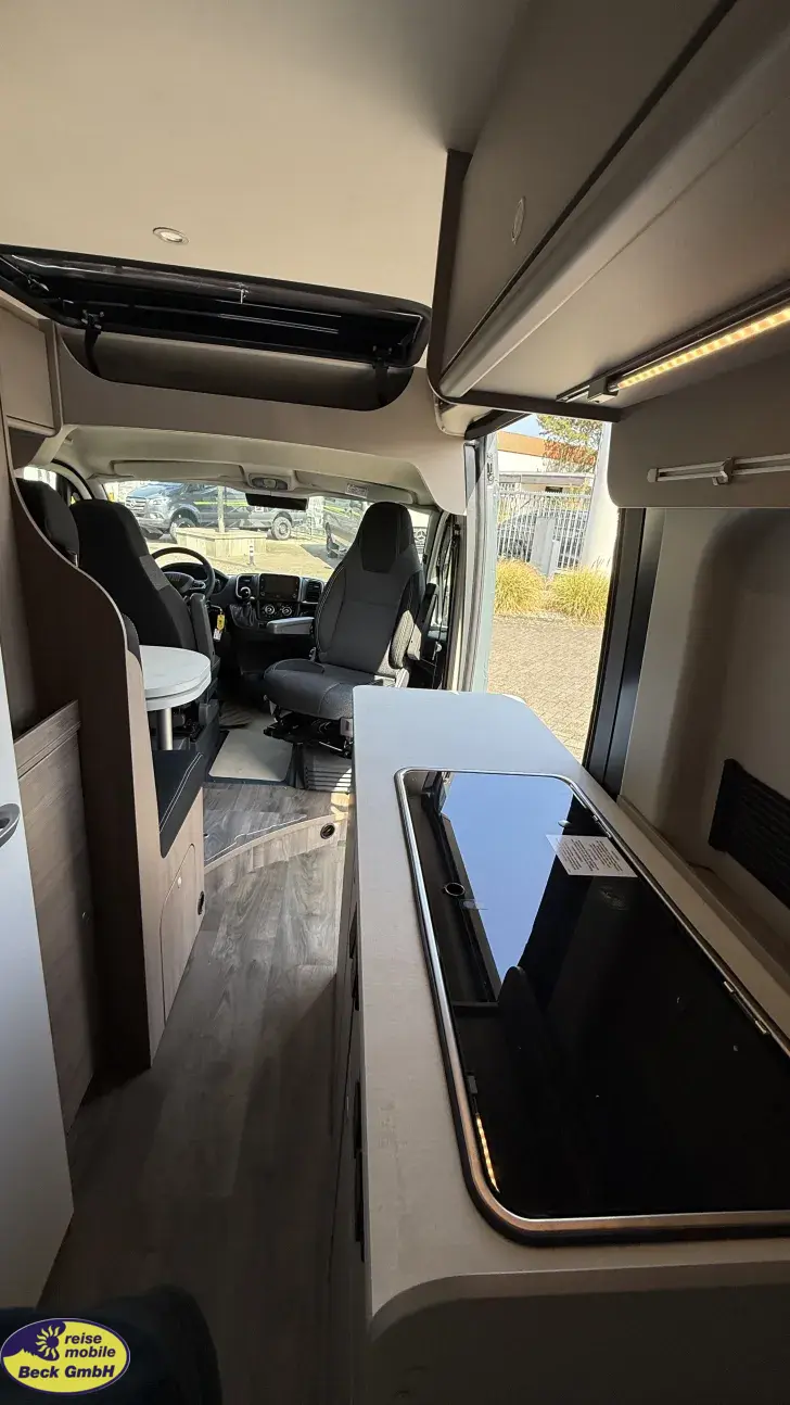 Fahrzeugbild Carado CV 600 PRO Abverkauf Ausstellungswagen 26 #12