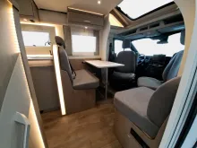 Fahrzeugbild Carado Edition26 T Ford 447 Automatik, Hubbett, Solar #8