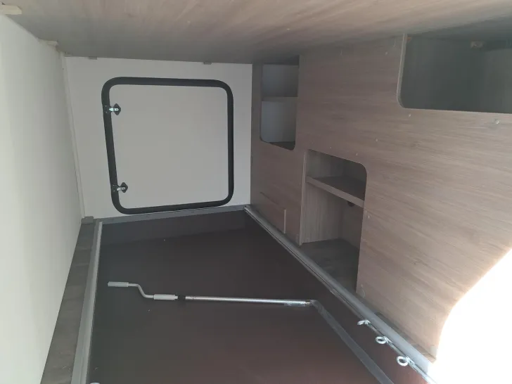 Fahrzeugbild Carado Edition26 T Ford 447 Automatik, Hubbett, Solar #25
