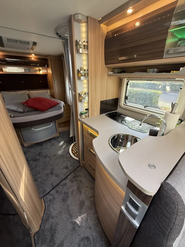 Fahrzeugbild Knaus Sun TI 700 MX #17