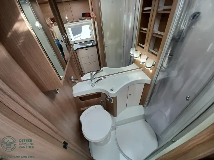 Fahrzeugbild Malibu I 410 Top gepflegt! #18