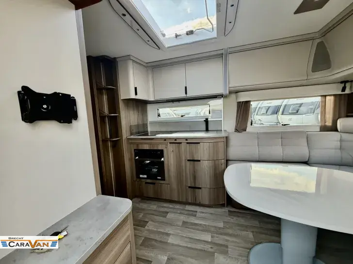 Fahrzeugbild Kabe Royal 600 GLE B2 KS 2,50m #5