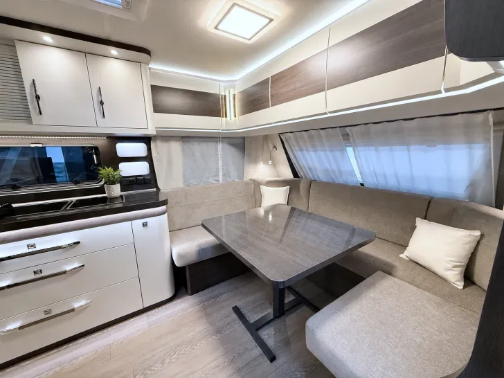 Fahrzeugbild Hobby Prestige 560 WFU Modelljahr 2027 ausgestellt! #11