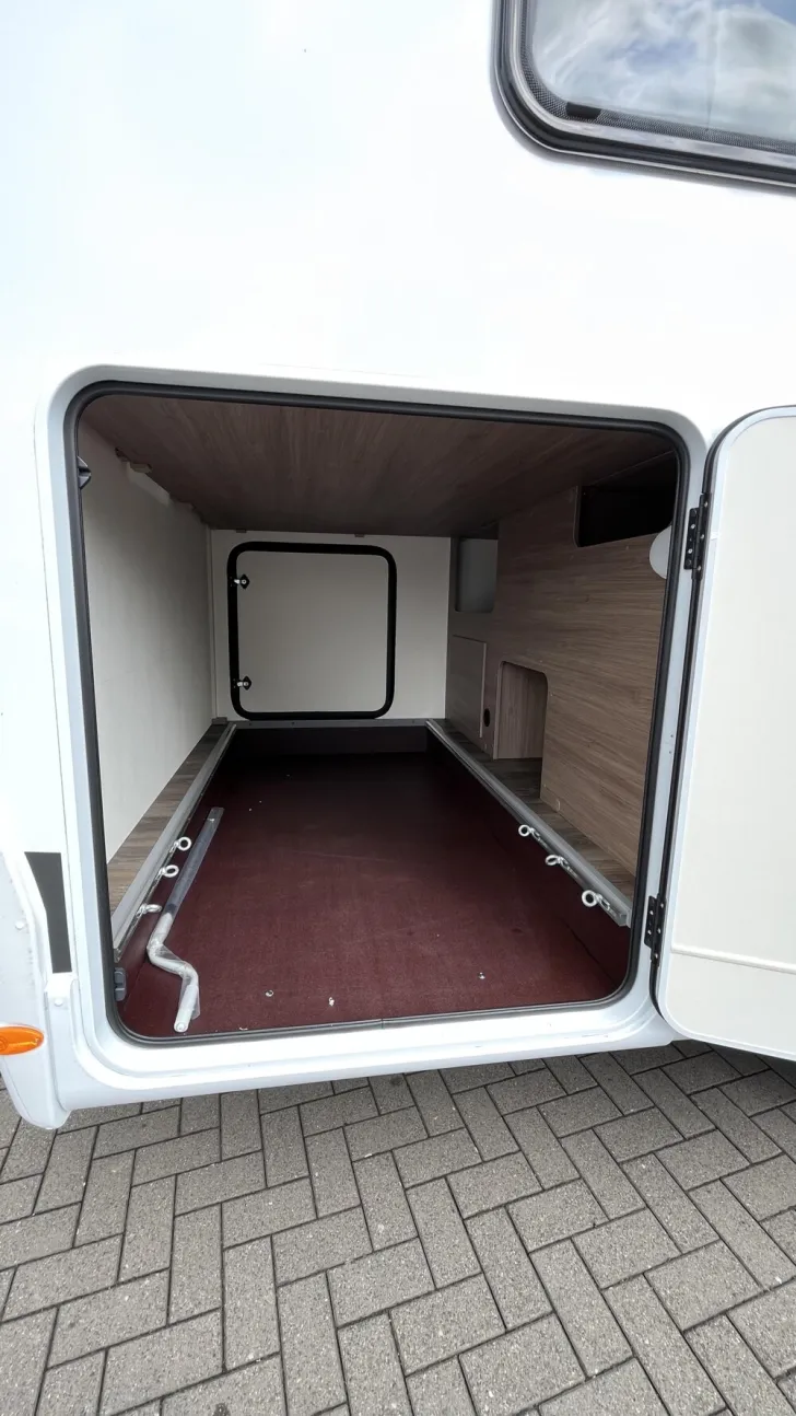 Fahrzeugbild Carado V 347 #4