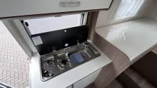 Fahrzeugbild Carado V 347 #9
