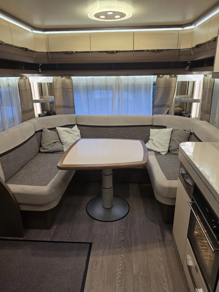 Fahrzeugbild Hobby Prestige 720 UKFe umfangreiche Ausstattung #2