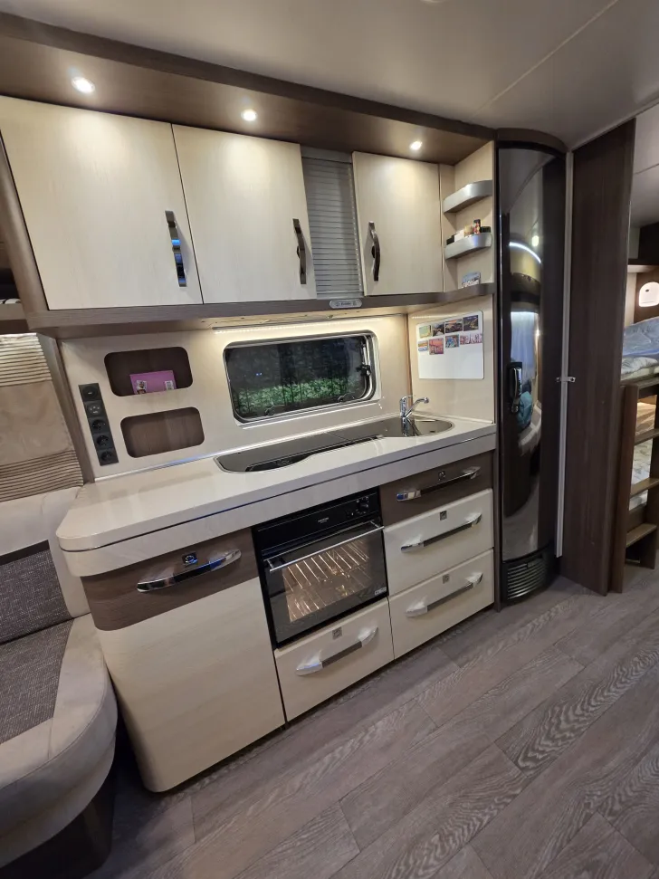 Fahrzeugbild Hobby Prestige 720 UKFe umfangreiche Ausstattung #3