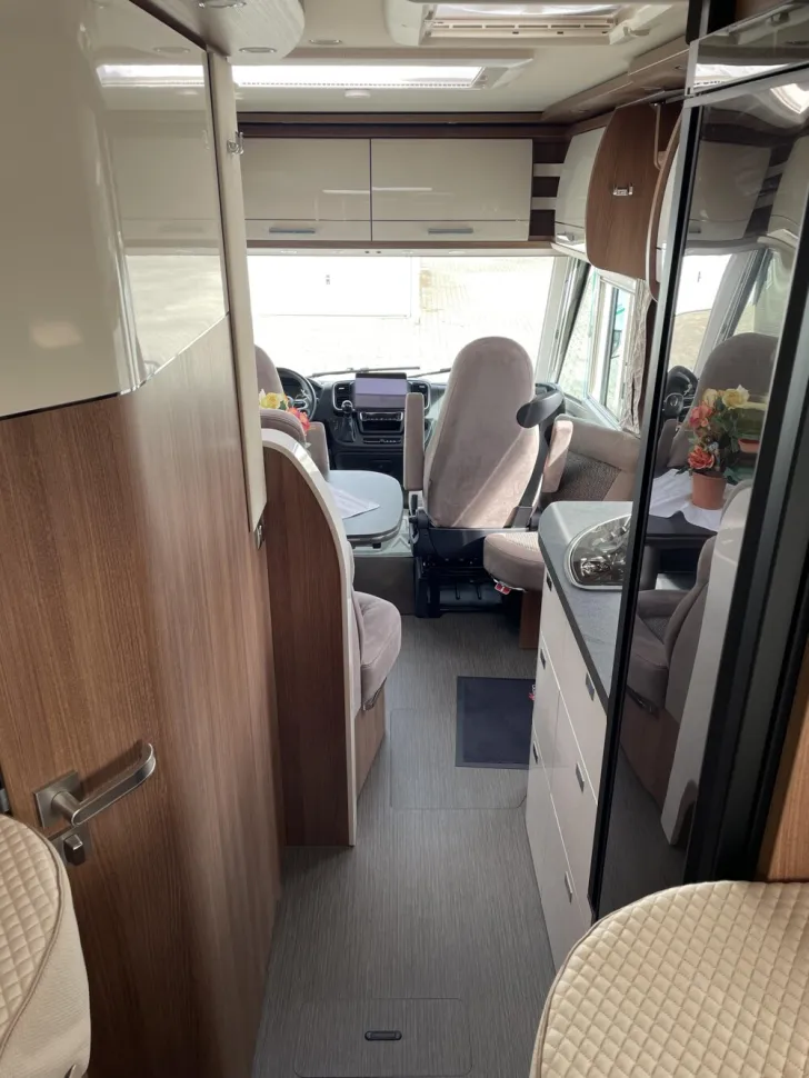 Fahrzeugbild Carthago c-compactline I 141 LE #13