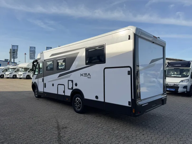 Fahrzeugbild Mobilvetta Kea I 90, All Inclusive + Standklimaanlage #10