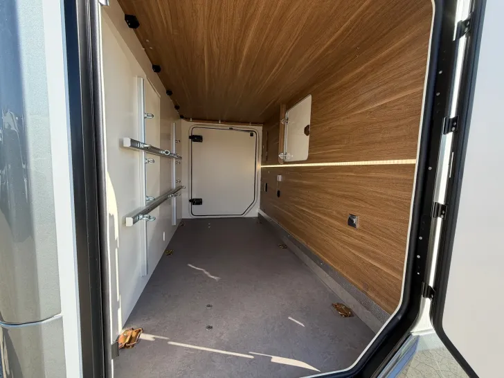 Fahrzeugbild Mobilvetta Krosser P 86 NB, Solar, Lithium, Automatik, 4,4t #16