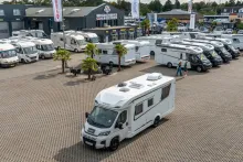 Fahrzeugbild Etrusco T 7400 SB 2026*Hubbett* 5Sitze*Navi*Sat*2xKlima #1