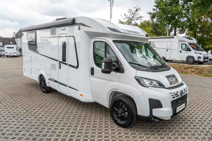 Fahrzeugbild Etrusco T 7400 SB 2026*Hubbett* 5Sitze*Navi*Sat*2xKlima #2
