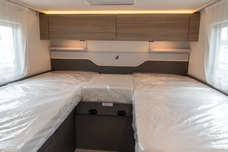 Fahrzeugbild Etrusco T 7400 SB 2026*Hubbett* 5Sitze*Navi*Sat*2xKlima #13