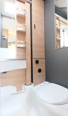 Fahrzeugbild Knaus L!VE WAVE 650 MEG Platinum Selection 140 PS, Schaltgetriebe, 3650kg #13