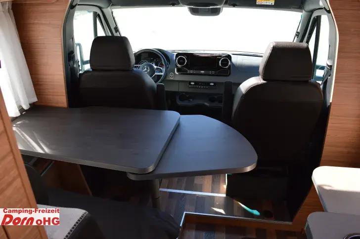 Fahrzeugbild Weinsberg CaraCompact EDITION PEPPER 640 MEG 170PS-Automatik #9