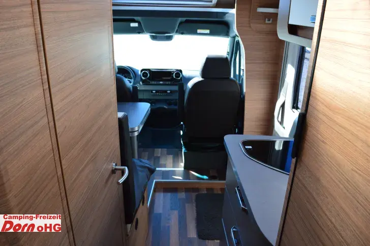 Fahrzeugbild Weinsberg CaraCompact EDITION PEPPER 640 MEG 170PS-Automatik #16