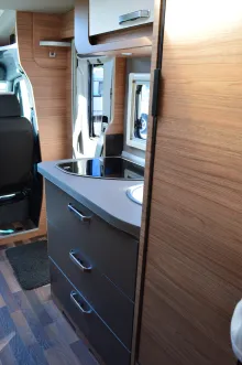 Fahrzeugbild Weinsberg CaraCompact EDITION PEPPER 640 MEG 170PS-Automatik #17