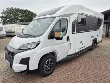 Fahrzeugbild Bürstner Signature SFT 7.4 TV - AHK - NAVI - RFK #7