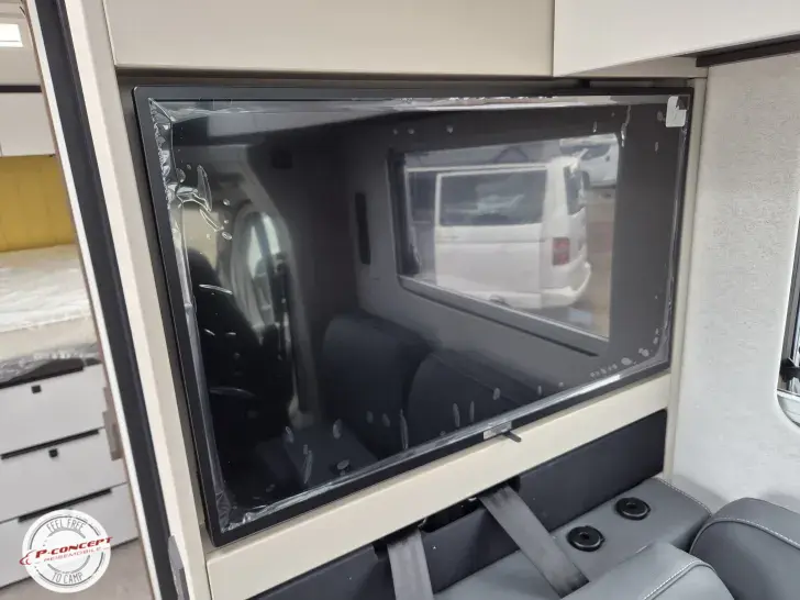 Fahrzeugbild Bürstner Signature SFT 7.4 TV - AHK - NAVI - RFK #11