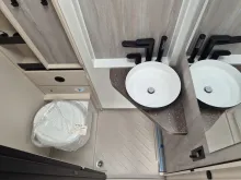 Fahrzeugbild Bürstner Signature SFT 7.4 TV - AHK - NAVI - RFK #15