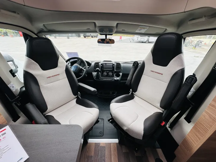 Fahrzeugbild Weinsberg CaraCompact EDITION PEPPER 600 MEG AKTION ; Klimaanlage Dach #11