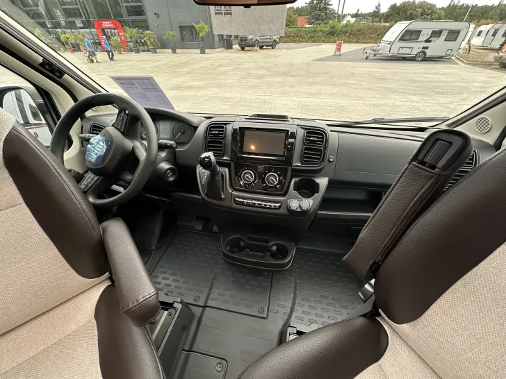 Fahrzeugbild Weinsberg CaraCompact EDITION PEPPER 600 MEG AKTION ; Klimaanlage Dach #22
