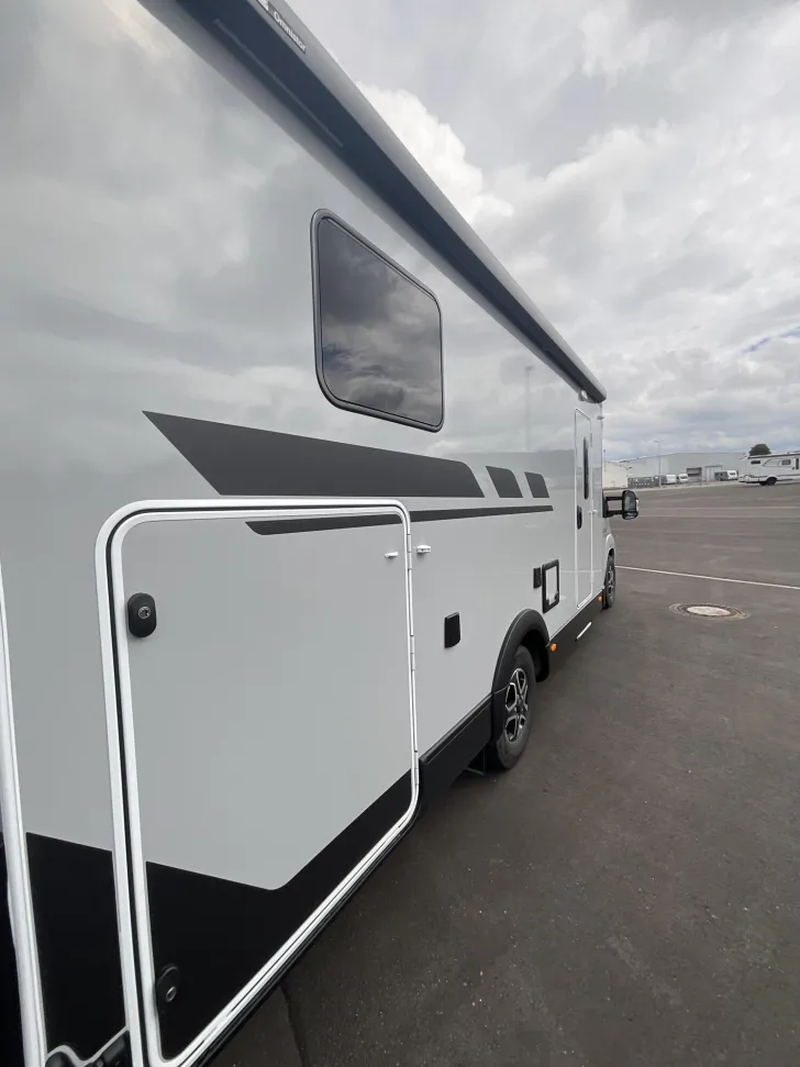 Fahrzeugbild Crosscamp EXPDN 7.4 E Peugeot #4