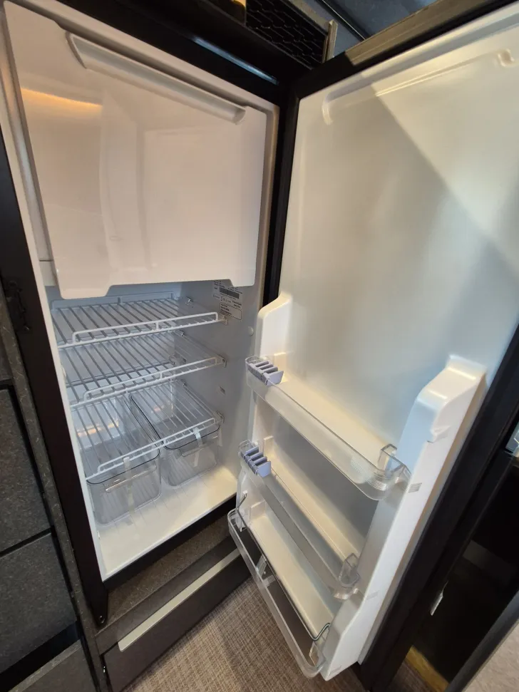Fahrzeugbild Hymer Redwood 600 Sport *Aufstelldach*Dieselheizung* #19